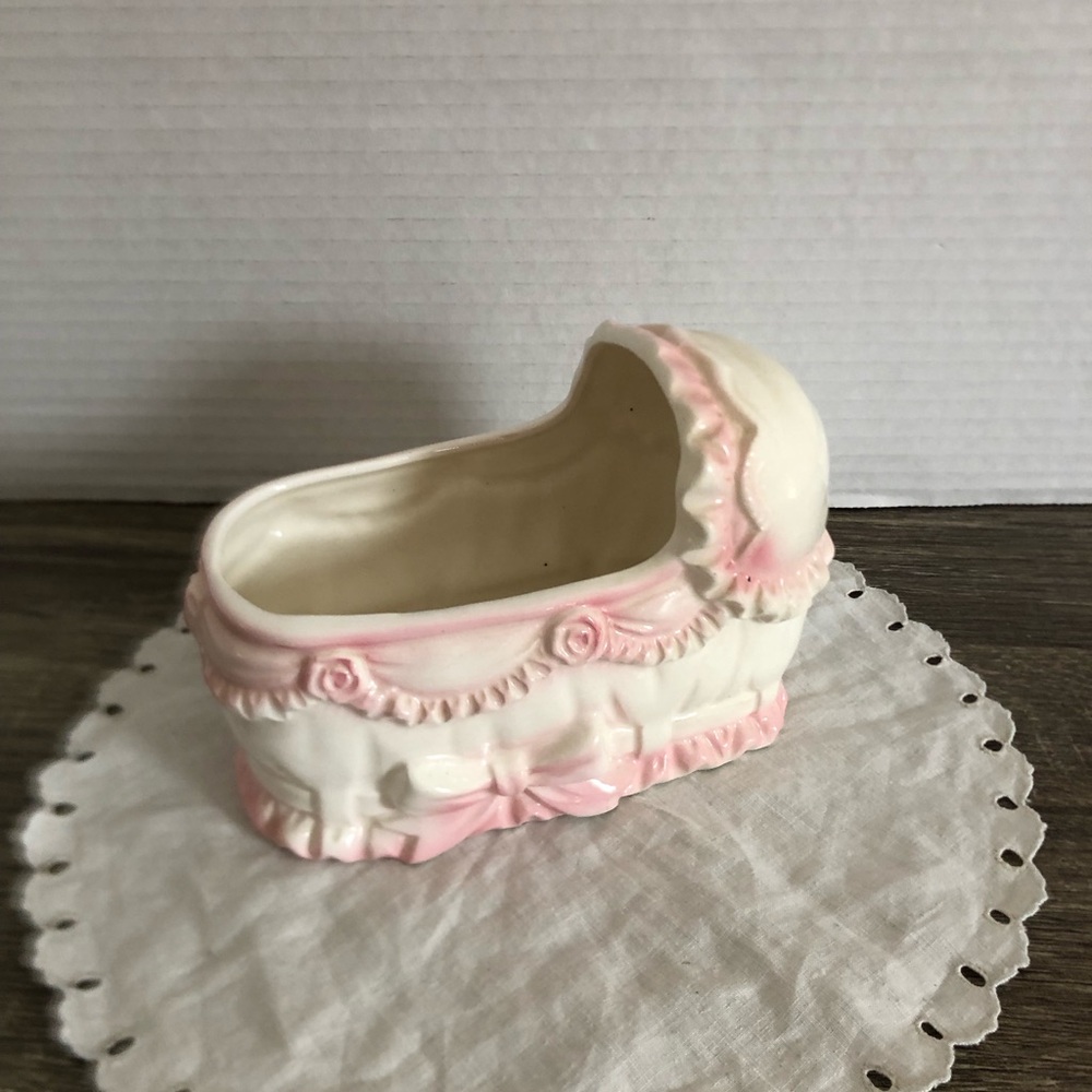 Vtg Inarco Japan Ceramic Baby Bassinet Planter